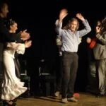 Refugios de amor y alegría: La magia de envejecer en Medellín