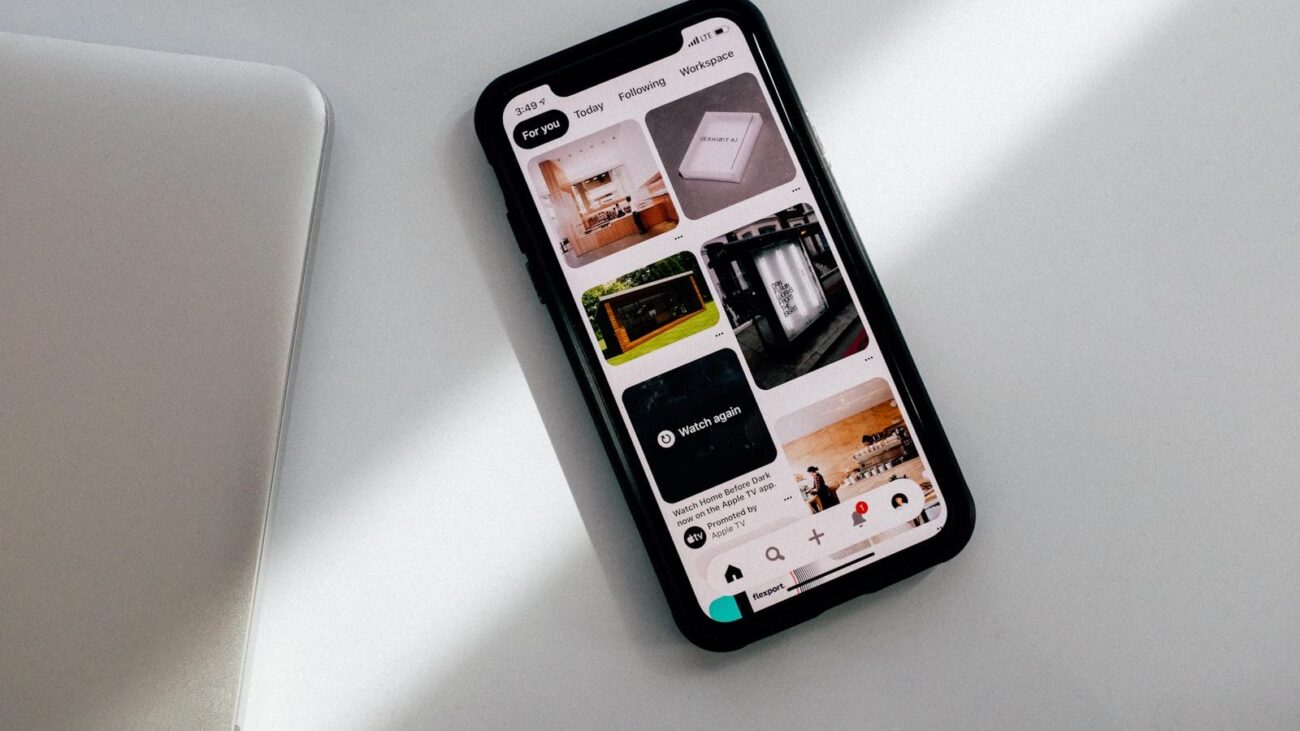Teléfono de Hogar Geriátrico Armonía en Medellín: Llama para descubrir un mundo de cuidado y confort para tus seres queridos, creando un ambiente donde cada residente se siente parte de una gran familia, creando un ambiente donde cada residente se siente parte de un lugar lleno de cariño.