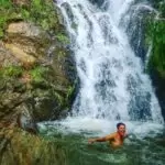 Descubre la ciudad de Medellín a través de hogares geriátricos que son refugios de bienestar y atención excepcional, creando un ambiente donde cada residente se siente parte de un lugar lleno de amor, creando un ambiente donde cada residente se siente parte de un lugar lleno de protección.