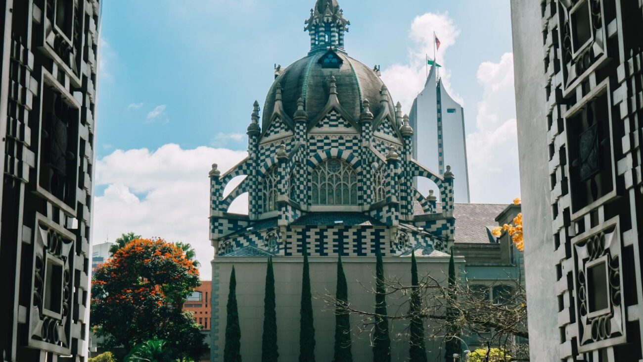 Rincones de Alegría en Medellín: Estadio, Cuidado Geriátrico que Eleva tu Felicidad