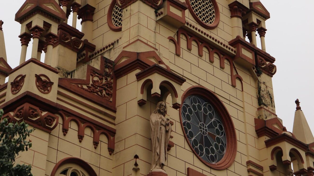 Viviendo con Distinción en Medellín: Castropol, Hogar Geriátrico que Celebra la Vida