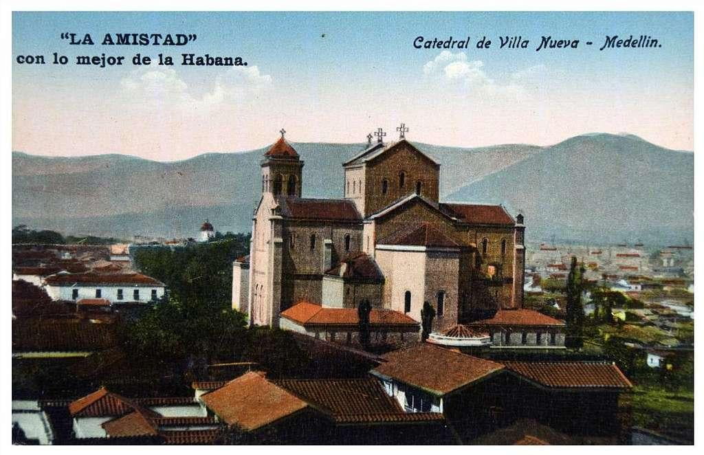 Calle Nueva Medellín: Bienestar Geriátrico en una Ubicación Única