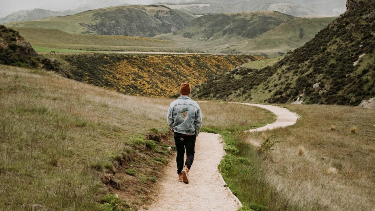 Caminando hacia la Felicidad en Los Pinos Medellín: Hogar Geriátrico de Atención Especializada