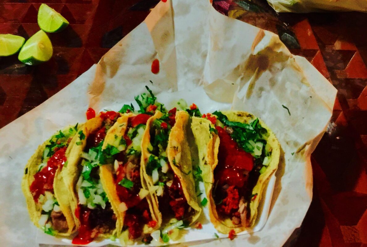 Explora la diversidad gastronómica en hogares geriátricos de Medellín: Una experiencia culinaria que resalta el sabor y la nutrición, garantizando que cada comida sea una deliciosa celebración para nuestros mayores, creando un ambiente donde cada residente se siente parte de un lugar lleno de sabores.