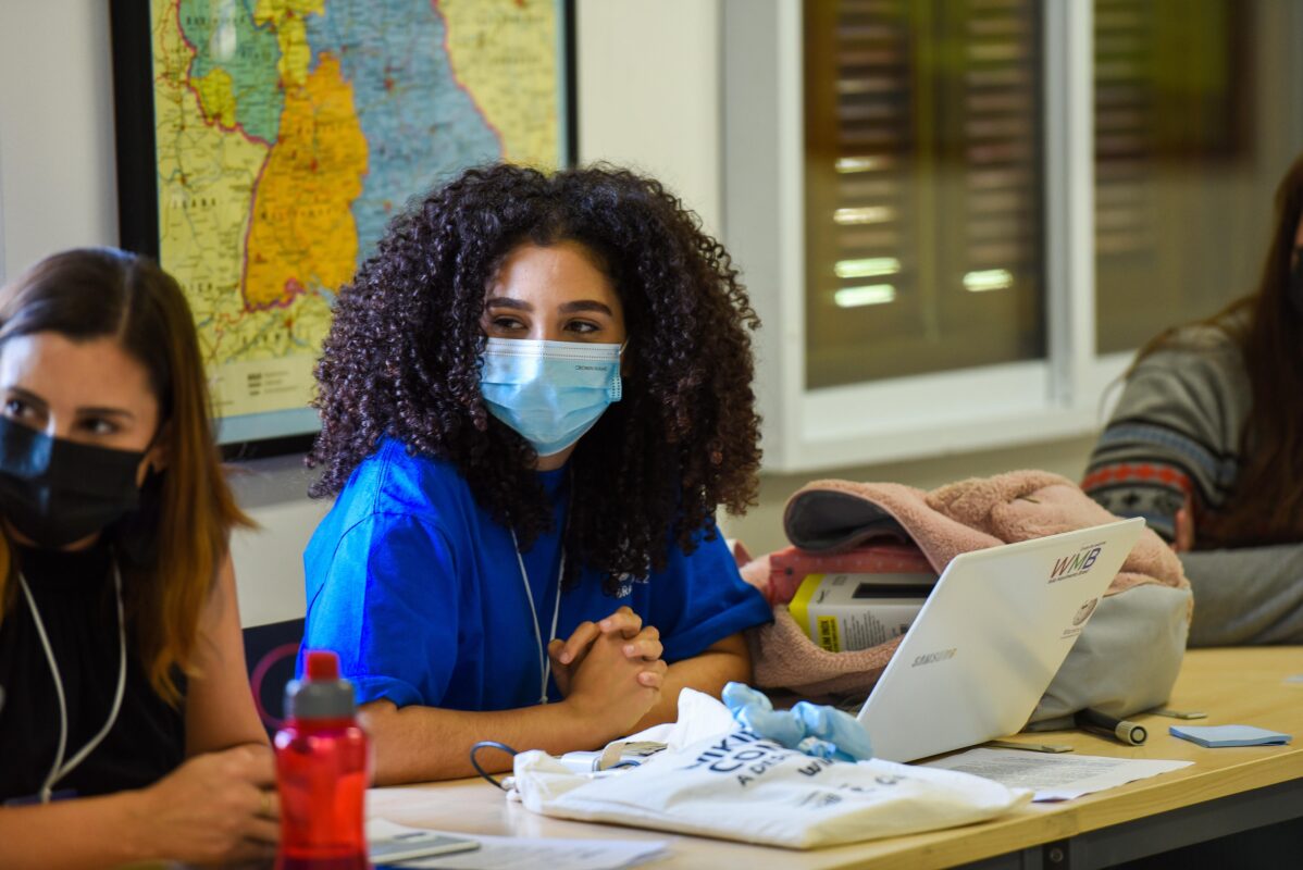 Comparativa de Costos: Atención para la Insuficiencia Cardíaca en Casa Vs. Hogares Geriátricos