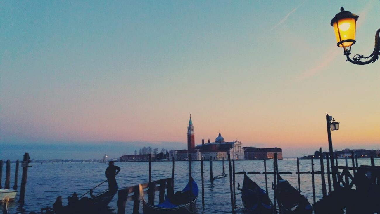 La Experiencia de Vivir con Insuficiencia Cardíaca: Historias desde un Hogar Geriátrico en Medellín