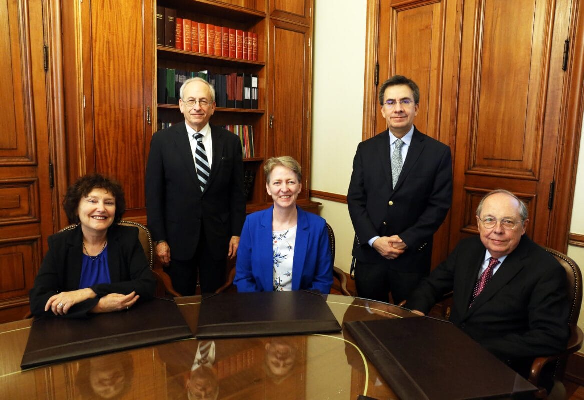 Las mejores prácticas en la administración de oxígeno en hogares geriátricos.