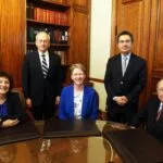 Entrevista con médicos geriatras sobre el control del asma en hogares geriátricos.