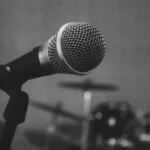 Cómo mejorar la ventilación y reducir alérgenos en residencias para ancianos asmáticos.