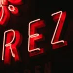 Beneficios del apoyo grupal para pacientes con asma en residencias geriátricas.