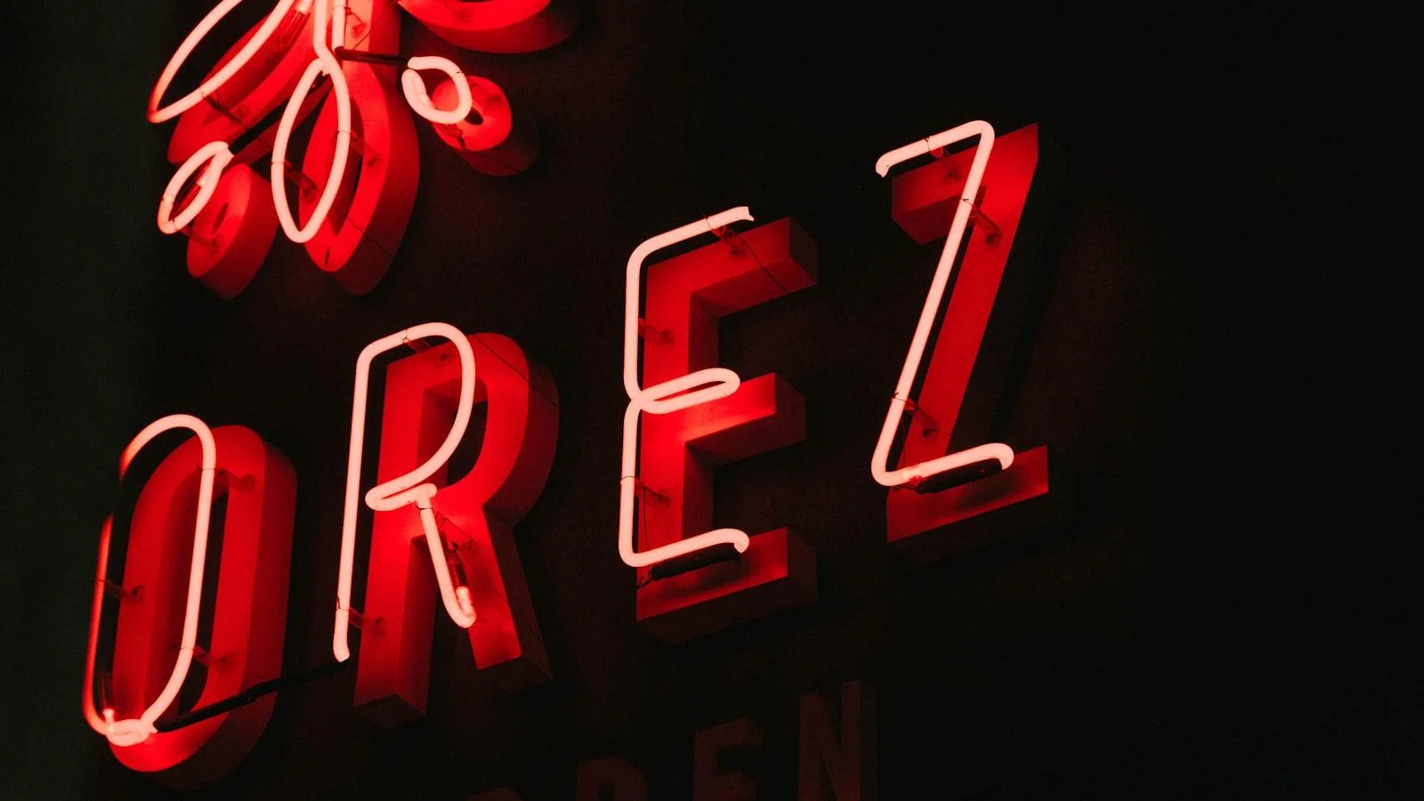 Beneficios del apoyo grupal para pacientes con asma en residencias geriátricas.