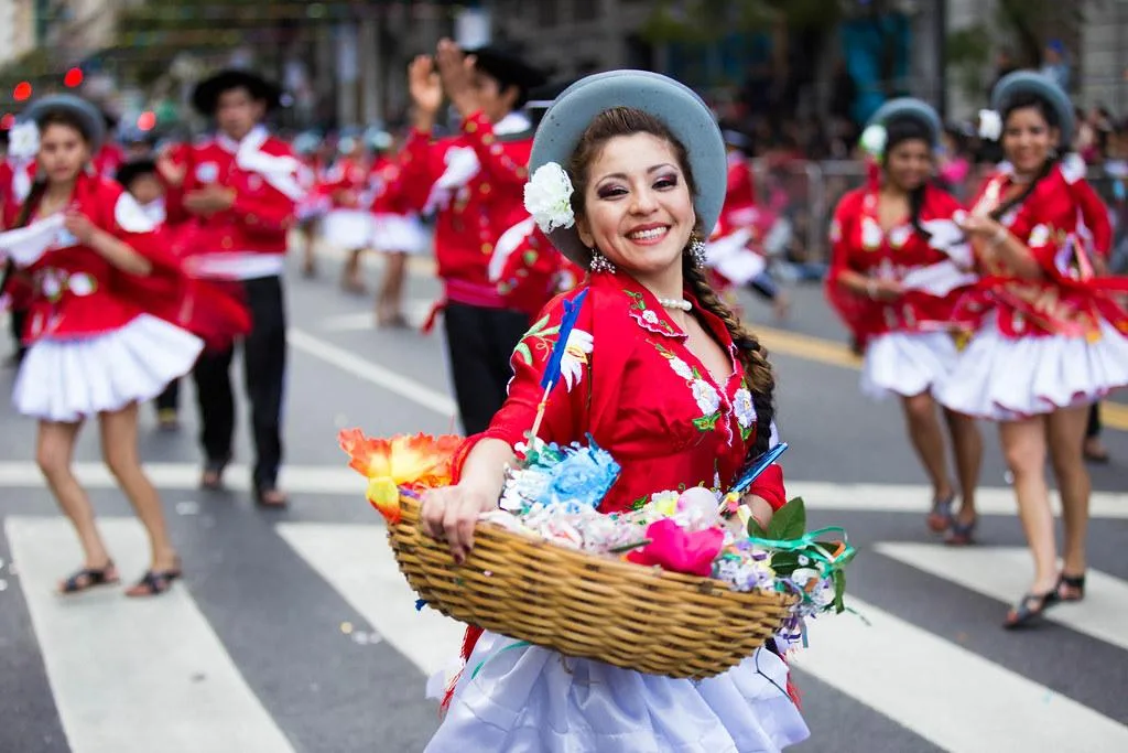 La integración de aplicaciones móviles para facilitar el seguimiento y la comunicación con los pacientes