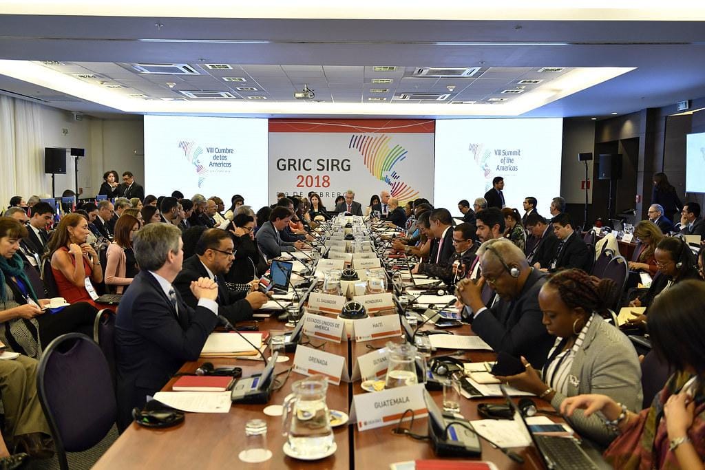 Implementación de medidas de prevención y control de síntomas en hogares geriátricos