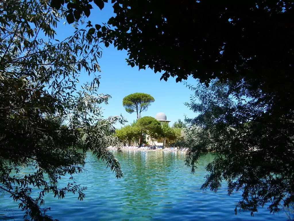 Impacto positivo de los ⁣jardines terapéuticos en la salud de los adultos mayores