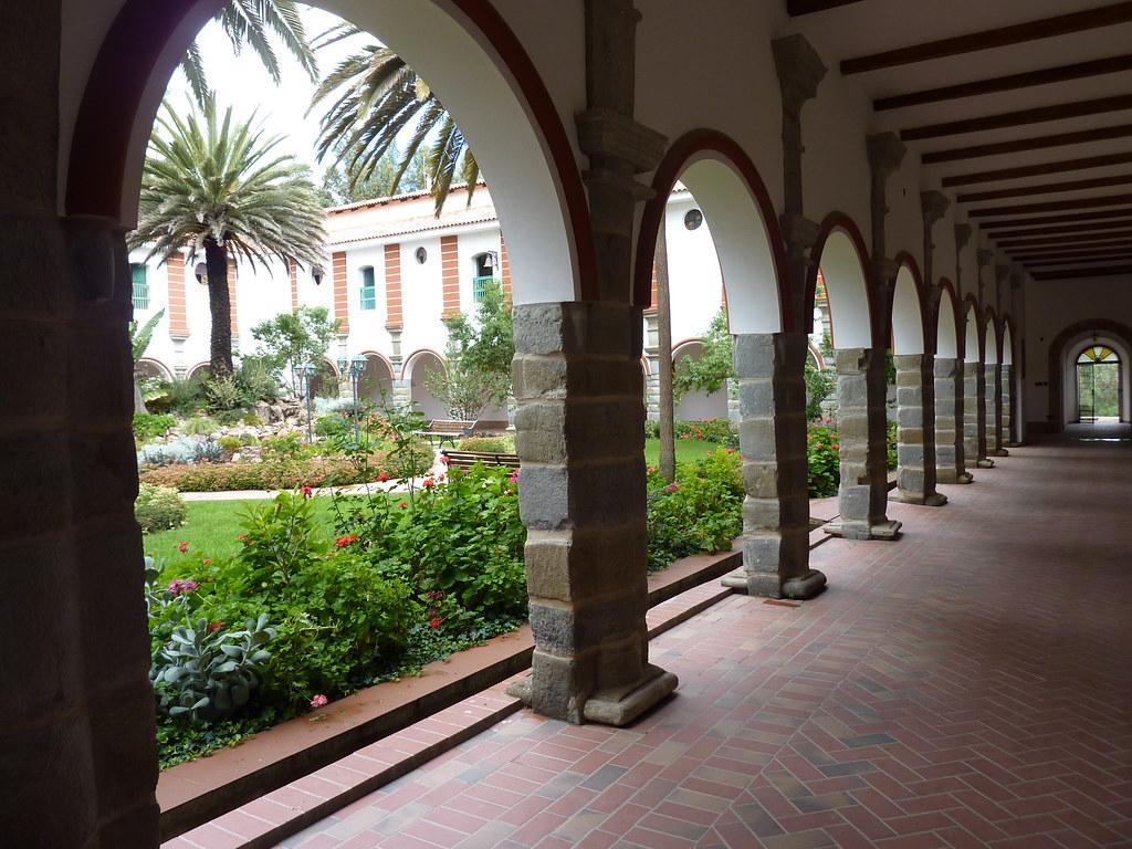 Recomendaciones para Elegir la Mejor Casa⁣ de Retiro en Medellín