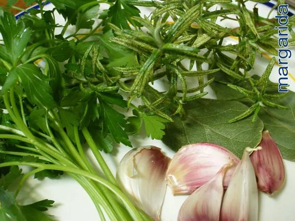 Hierbas para⁤ fortalecer el corazón de los ancianos con ‍insuficiencia⁣ cardíaca