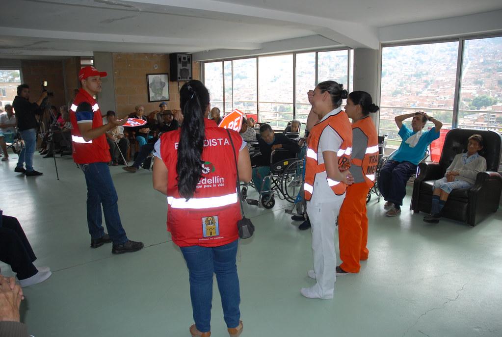 Beneficios de tener un hogar geriátrico en Medellín