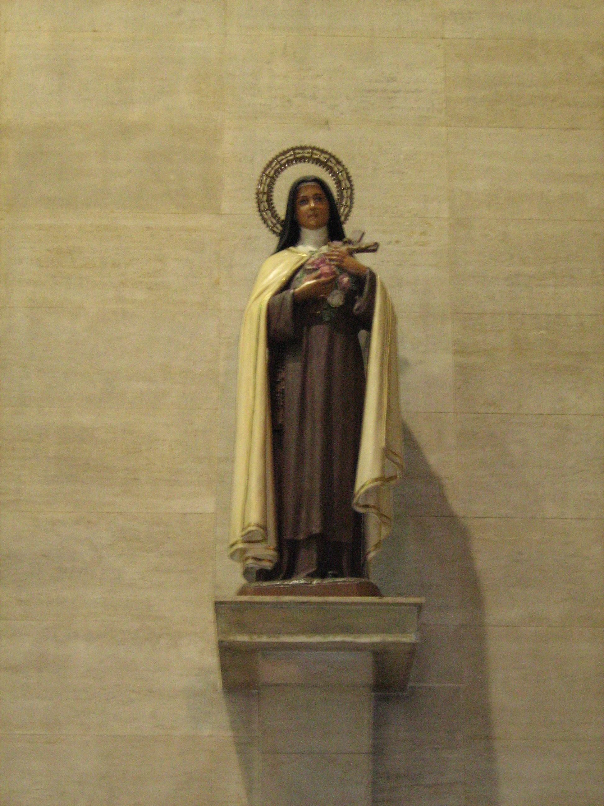 El impacto ⁤positivo de Santa​ Teresita en la⁢ comunidad geriátrica de ⁣Medellín