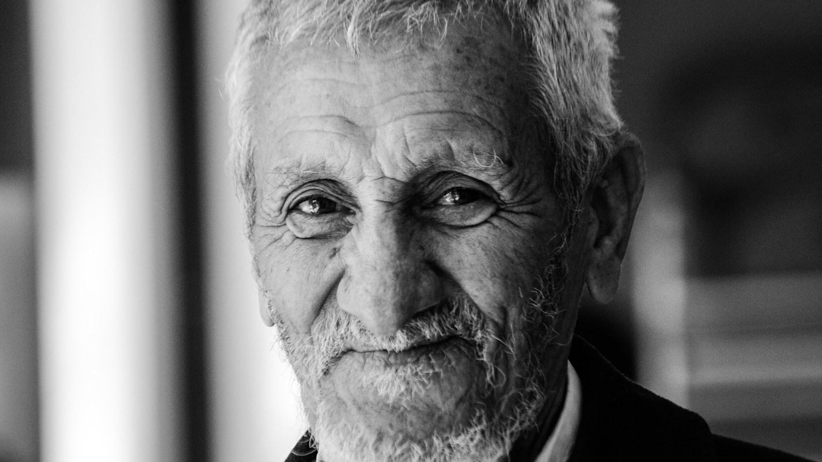 **Excelencia geriátrica: la importancia‍ de la atención integral y ​personalizada**