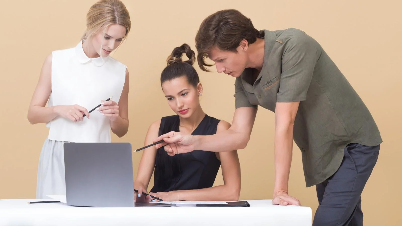 Conoce nuestro equipo profesional ⁣y dedicado