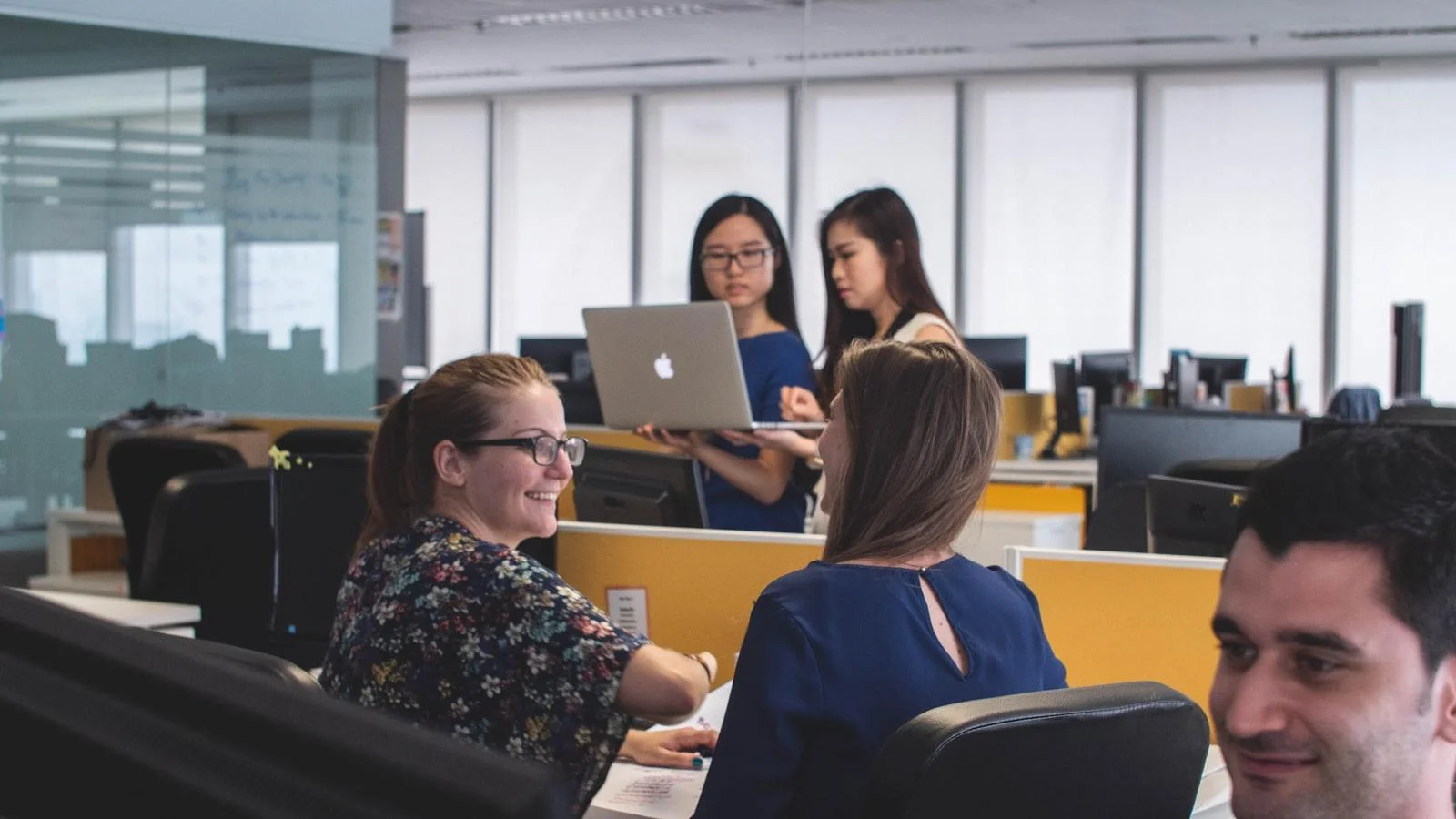 Equipo profesional comprometido con tu felicidad y salud