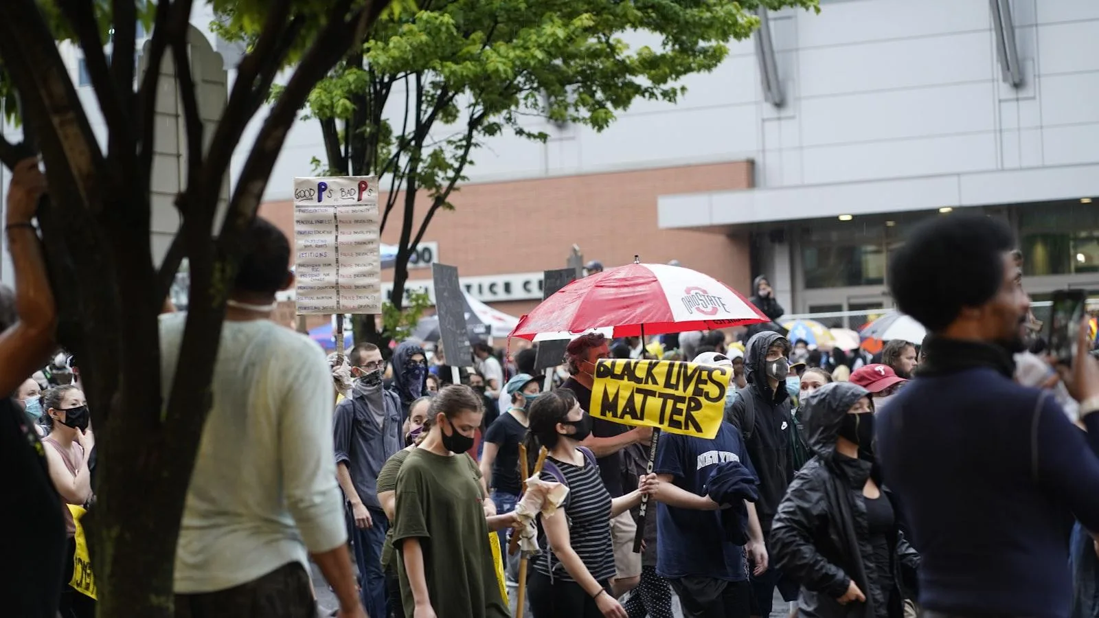 Análisis de la facilidad de uso y la durabilidad de diferentes marcas de medidores de glucosa