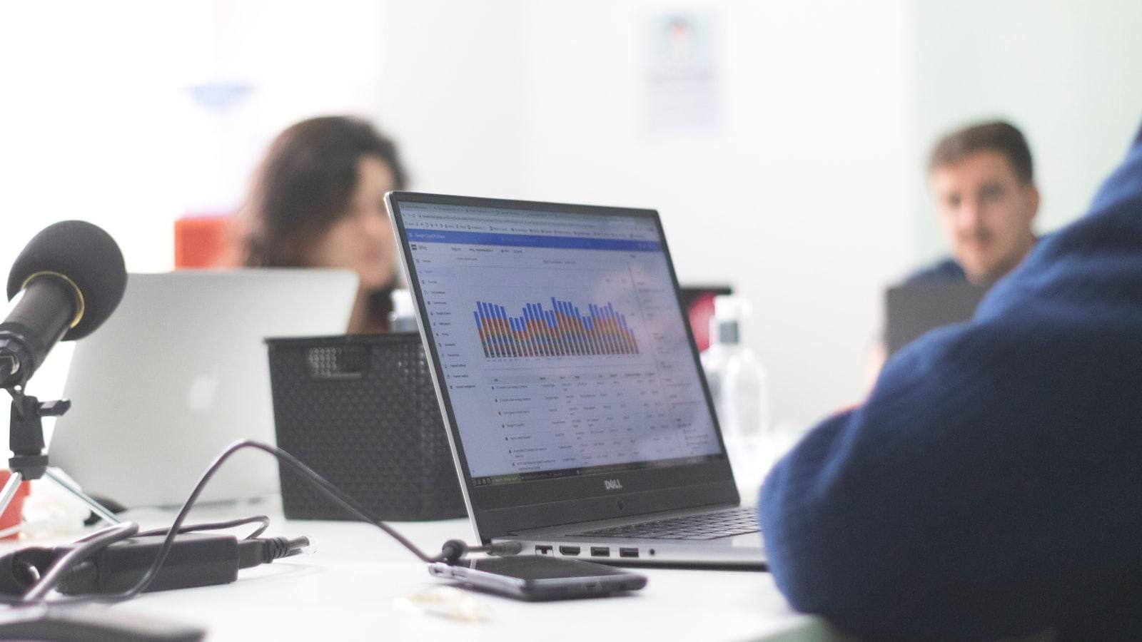 Estrategias de comunicación efectiva con el paciente y el equipo médico