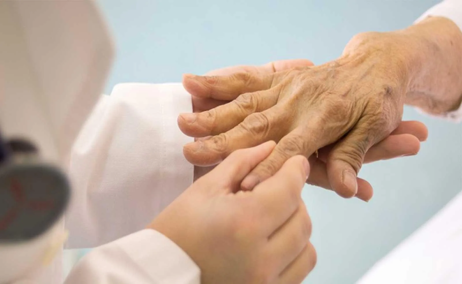 Recomendaciones de los reumatólogos para pacientes mayores
