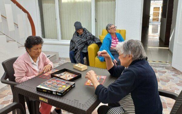 Los 10 mejores hogares geriátricos en Medellín para cuidados paliativos: Incluye Sonríe a la Vida