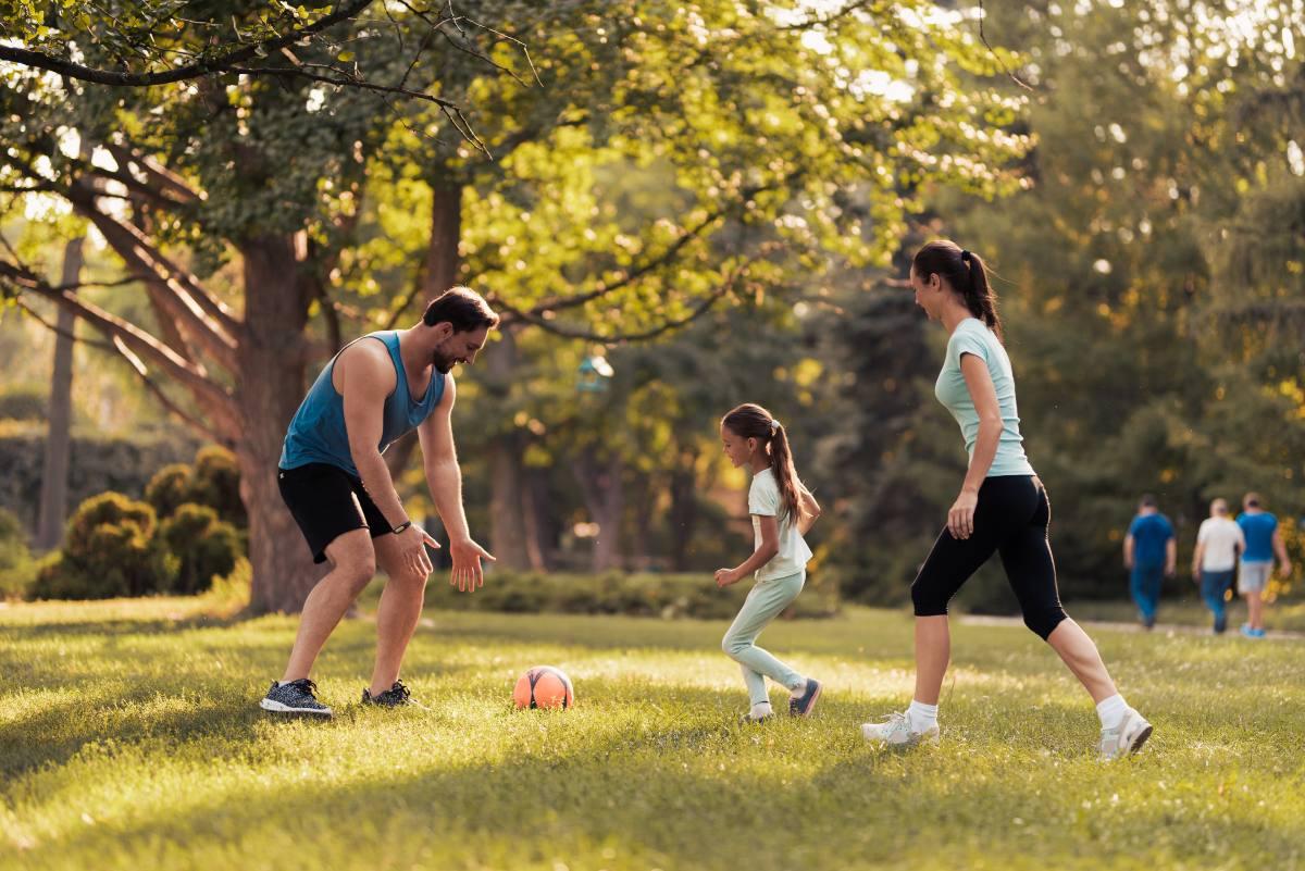 La clave para una vida activa en pacientes con HPN en geriátricos de Medellín
