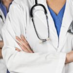 Los médicos recomiendan la terapia grupal en Sonríe a la Vida para superar adicciones