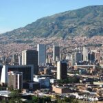 La clave para una vida más saludable y activa en geriátricos de Medellín según los médicos