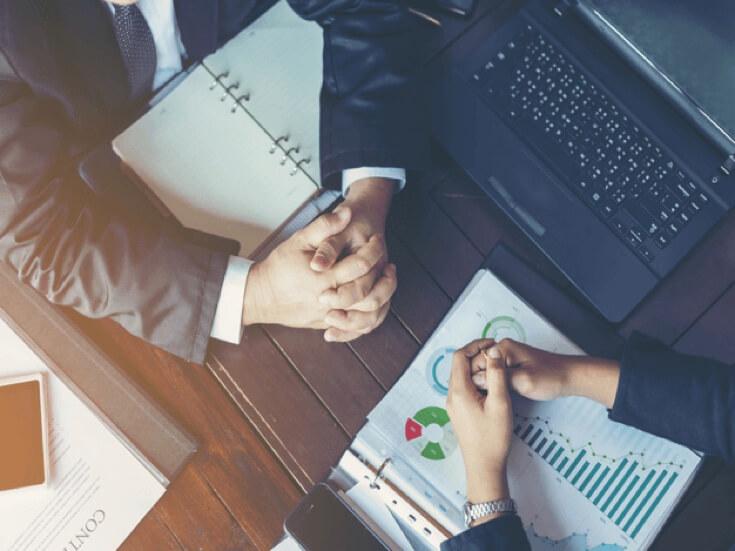 Consideraciones especiales en la iluminación y el ambiente de las habitaciones geriátricas